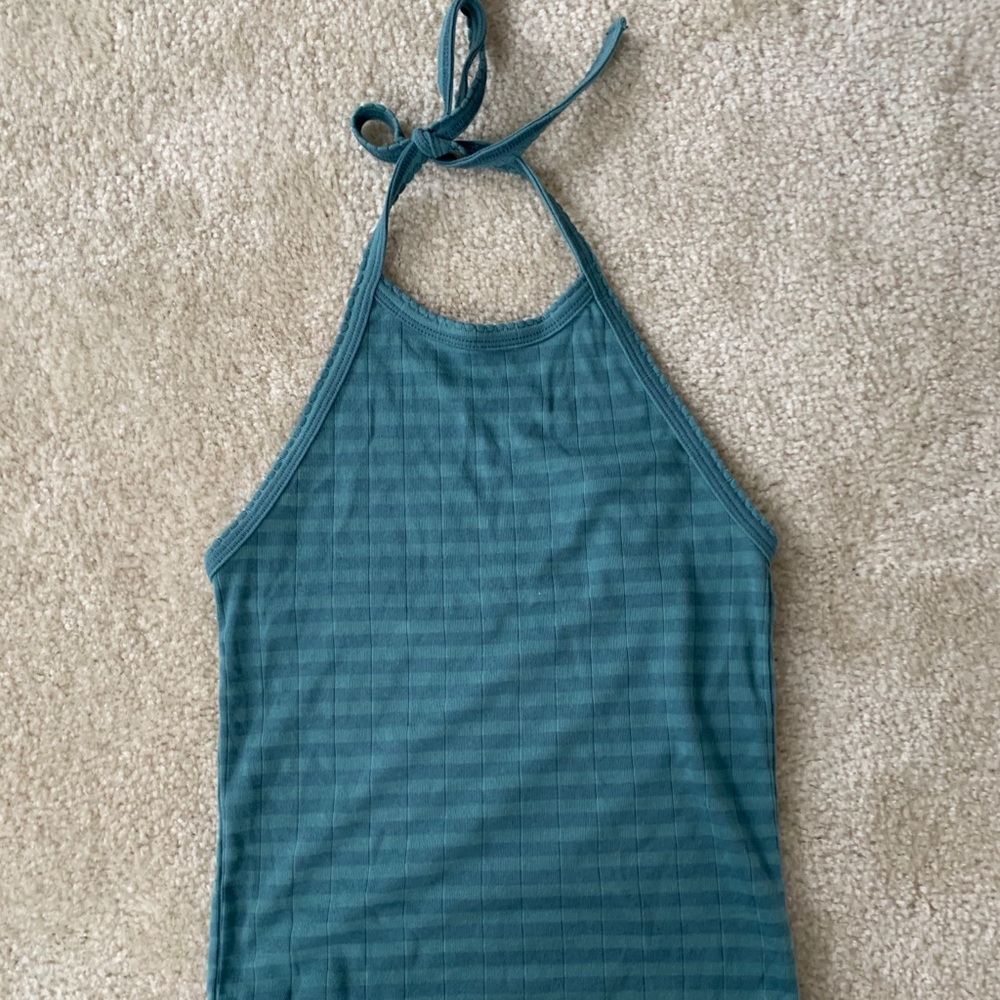 American Eagle Halter Crop Top⭐️